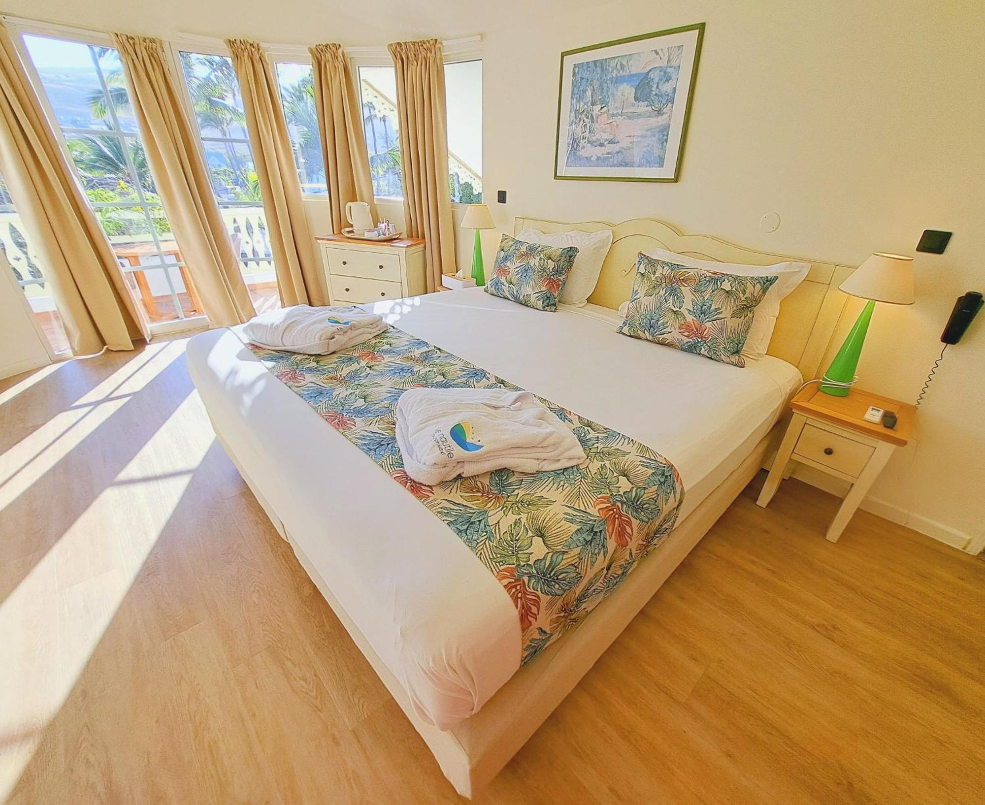 Le Nautile Beachfront Saint-Gilles Les Bains Zewnętrze zdjęcie